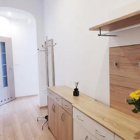 Przestronny Nr 7 Z Widokiem Na Gory Sowie Lejlighed