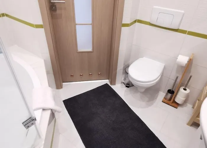 Przestronny Nr 7 Z Widokiem Na Gory Sowie *